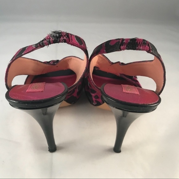 Betsey Johnson Cheetah Print Heels- Size 6 - Picture 4 of 8